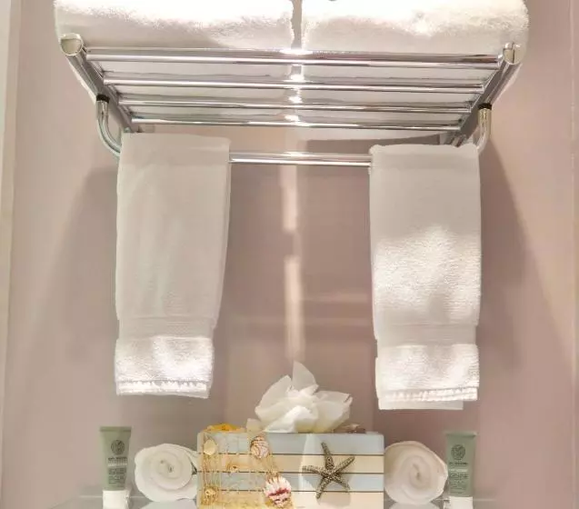 فندق Espadilla Gardens