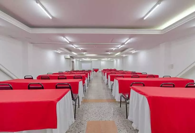 Tama Hotel Granada Real Cali