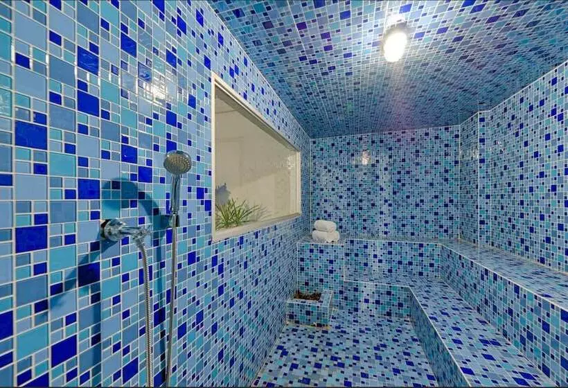 Tama Hotel Granada Real Cali