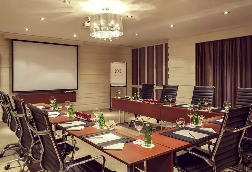 هتل Grand Mercure Bangalore An Accor Brand