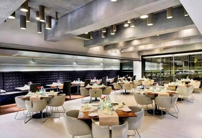 هتل Grand Mercure Bangalore An Accor Brand