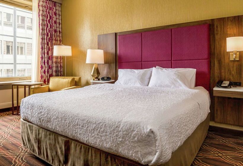 בית מלון כפרי Hampton Inn Majestic Chicago Theatre District