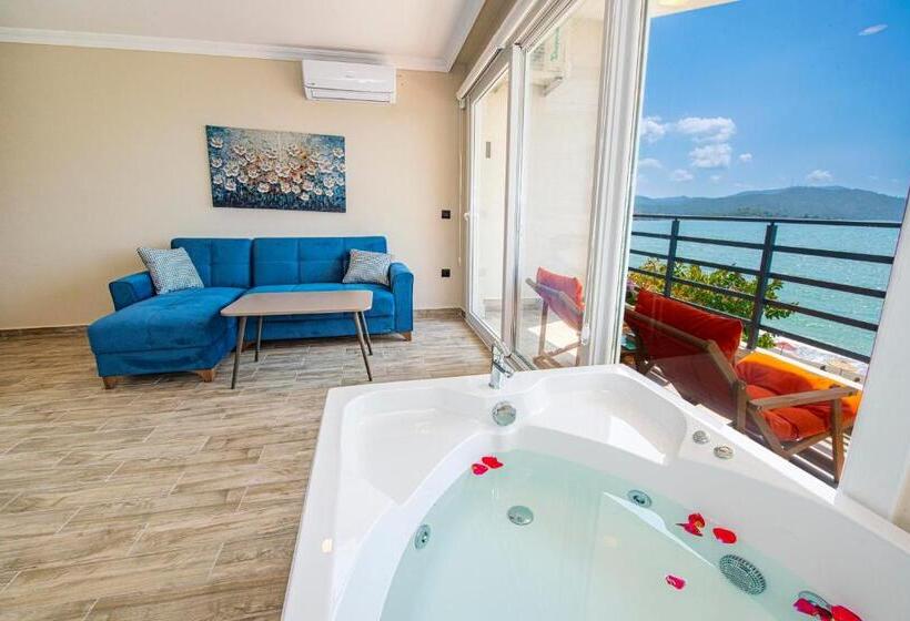 فندق Idee Sui̇tes Fethiye