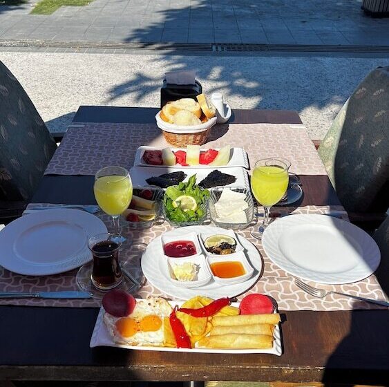 فندق Idee Sui̇tes Fethiye