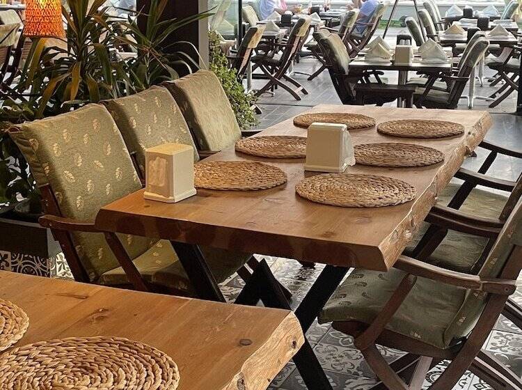 فندق Idee Sui̇tes Fethiye