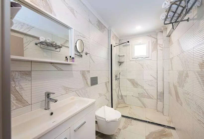 酒店 Idee Sui̇tes Fethiye