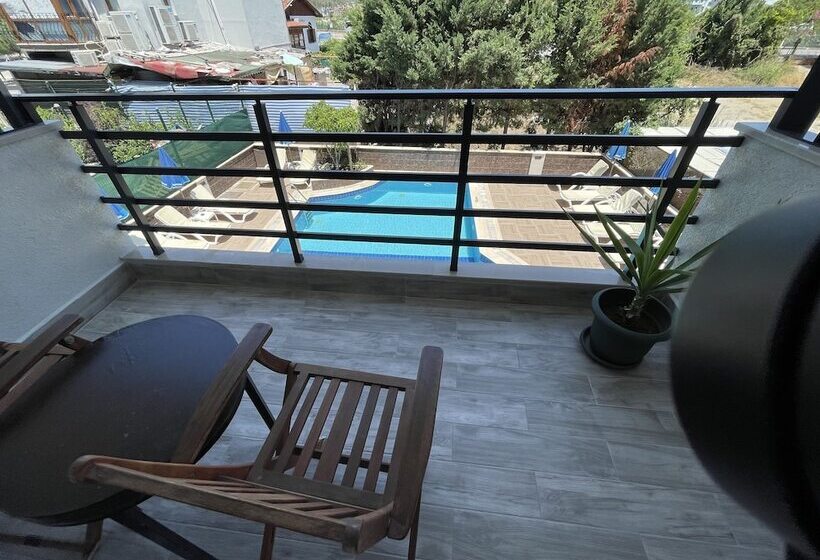 فندق Idee Sui̇tes Fethiye