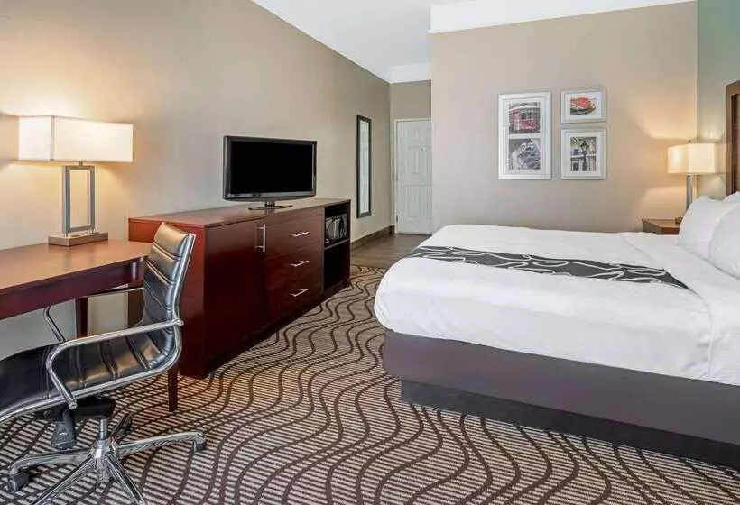 Отель La Quinta By Wyndham Houma