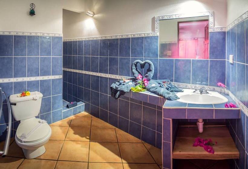 هتل Laguna Del Cocodrilo