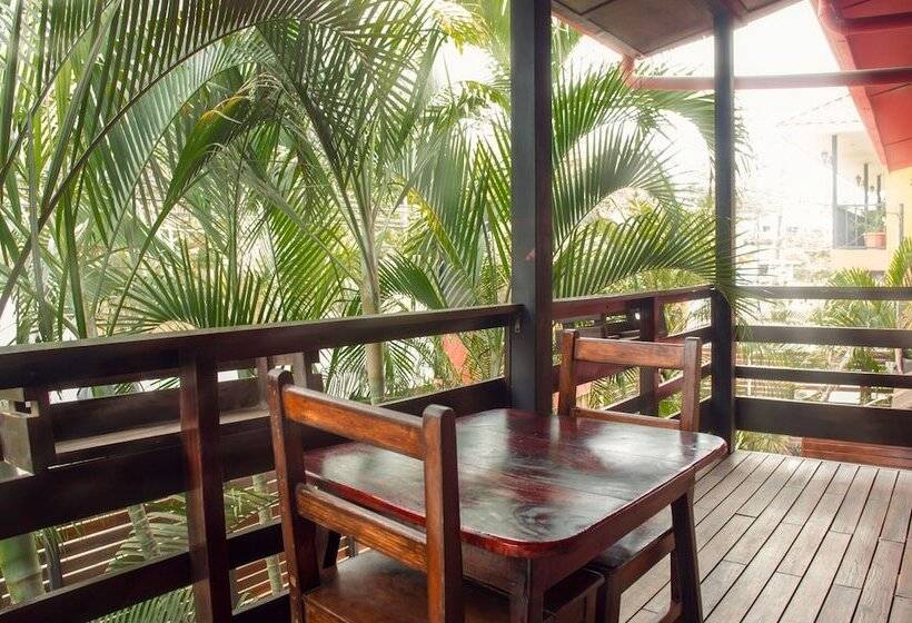 هتل Laguna Del Cocodrilo