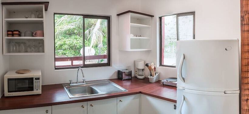 هتل Laguna Del Cocodrilo