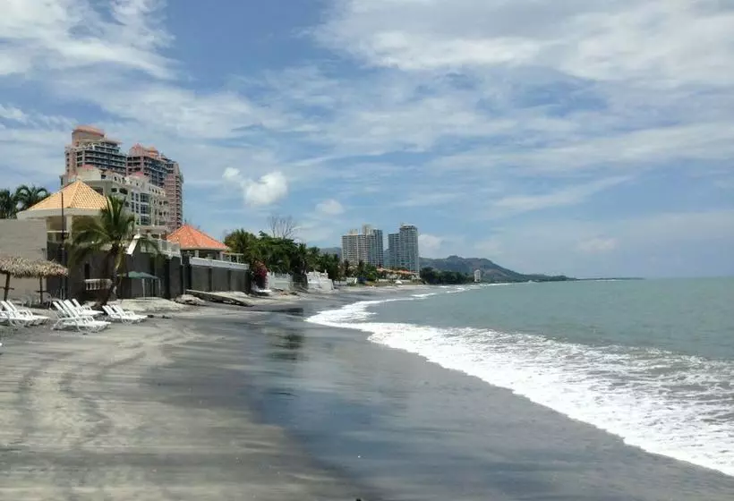 فندق Solarium Coronado Beach