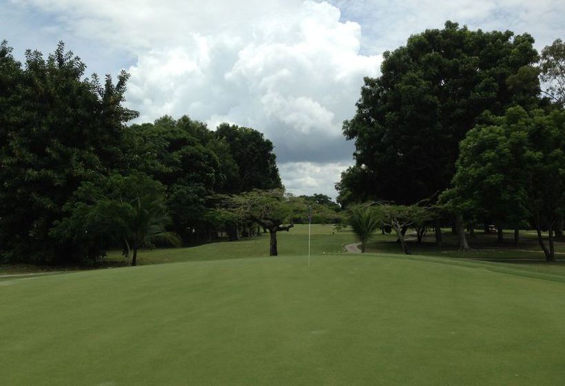 בית מלון כפרי Solarium Coronado Beach