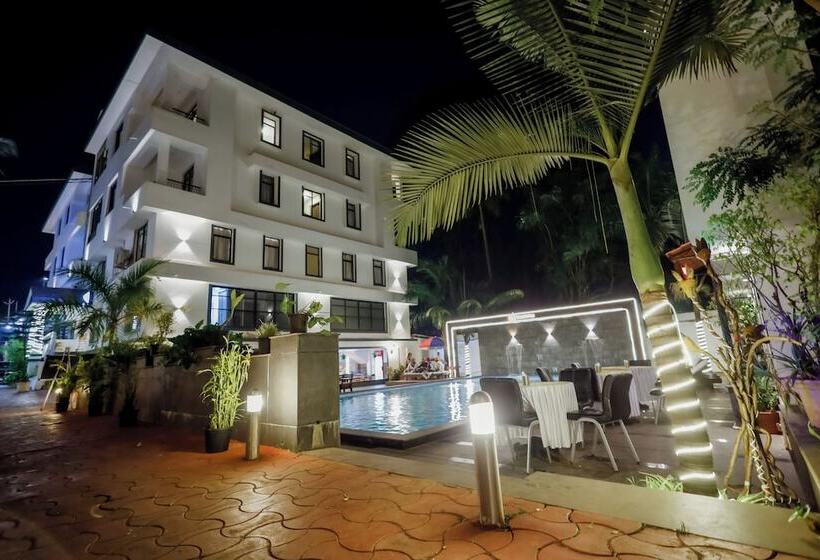 Отель Sunkissed Premium By Wsi,calangute Beach