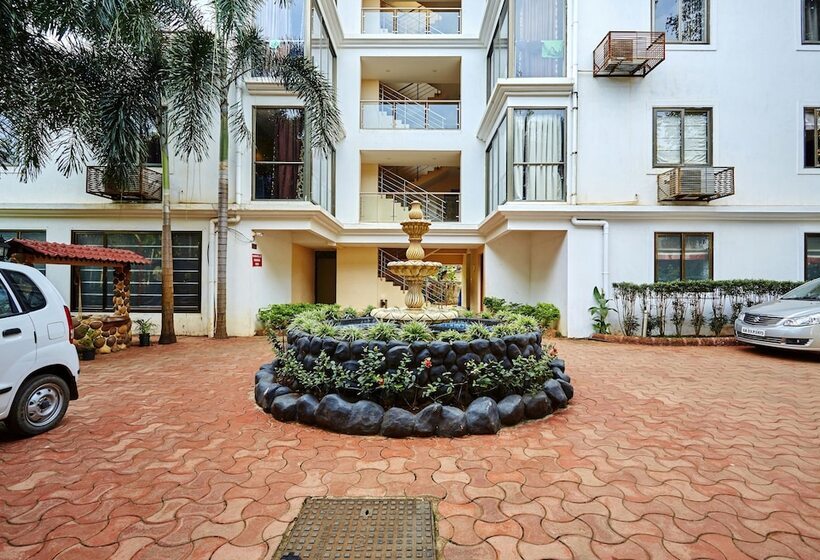 Отель Sunkissed Premium By Wsi,calangute Beach