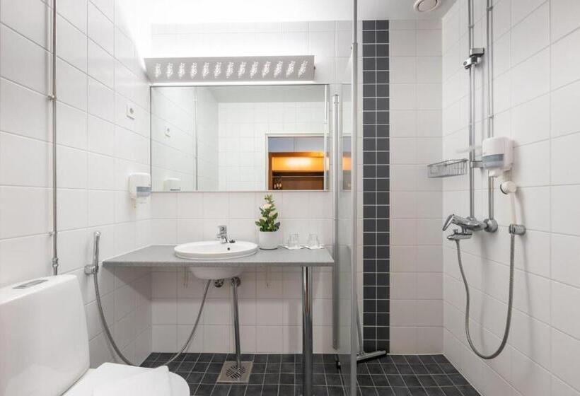 בית מלון כפרי Tuulonen