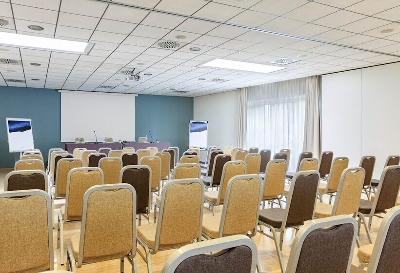 בית מלון כפרי Voco Venice Mestre   The Quid, An Ihg