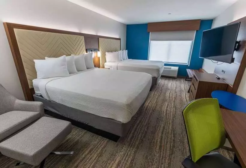 هتل Wingate By Wyndham Lafayette Airport