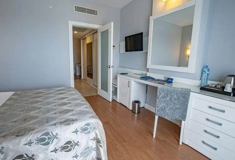 Seamelia Beach Resort Hotel & Spa