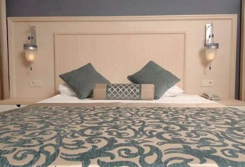 Seamelia Beach Resort Hotel & Spa