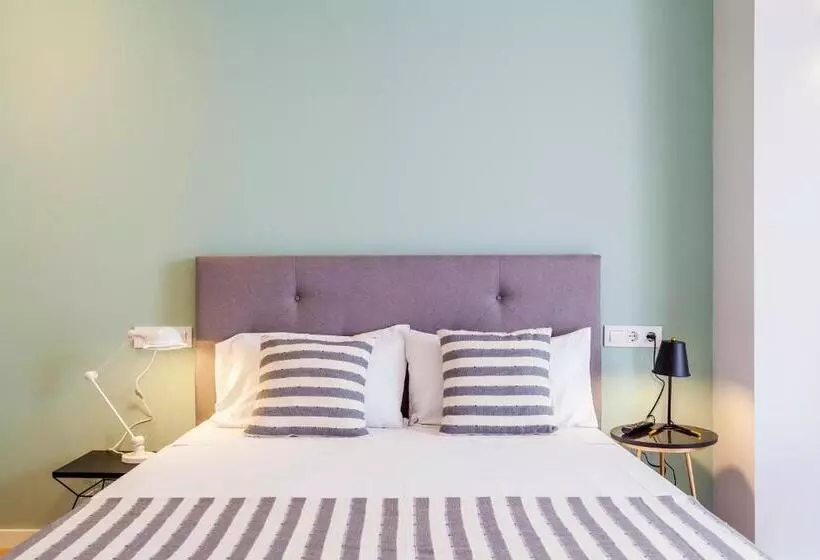 Apartamentos Líbere Valencia Abastos