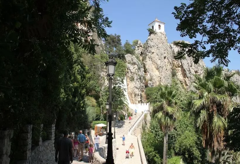 Apartamentos Serrella