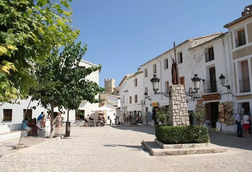 Apartamentos Serrella