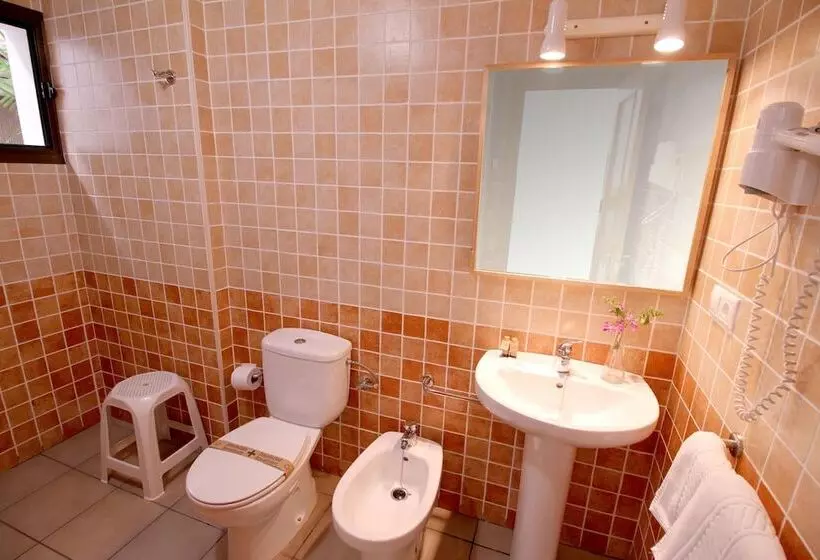 Apartamentos Serrella