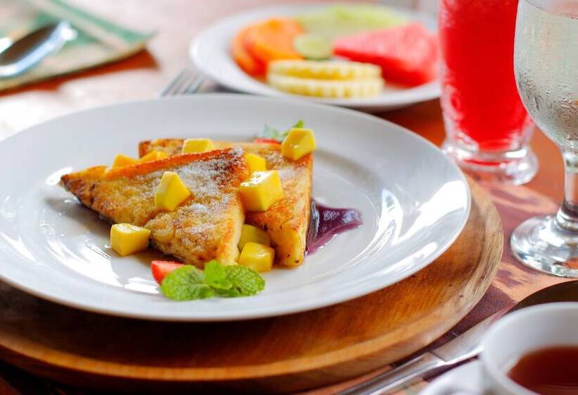 Otel Ashoka Tree Resort At Tanggayuda, Ubud