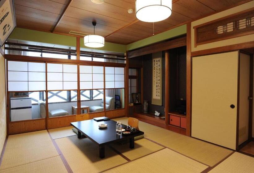 Kamenoi Hotel Aso Park Resort