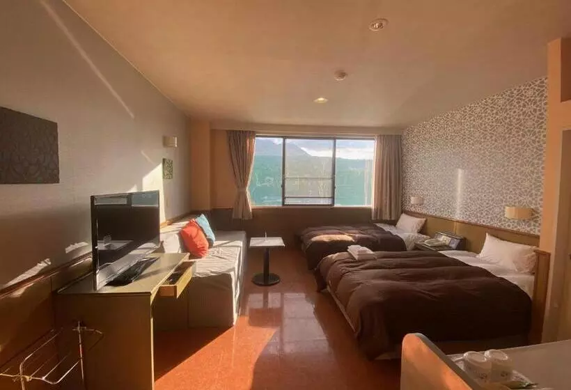 Kamenoi Hotel Aso Park Resort