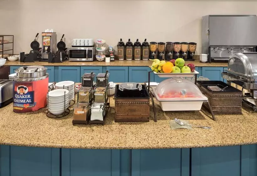 Отель Country Inn & Suites By Radisson, Baltimore North, Md