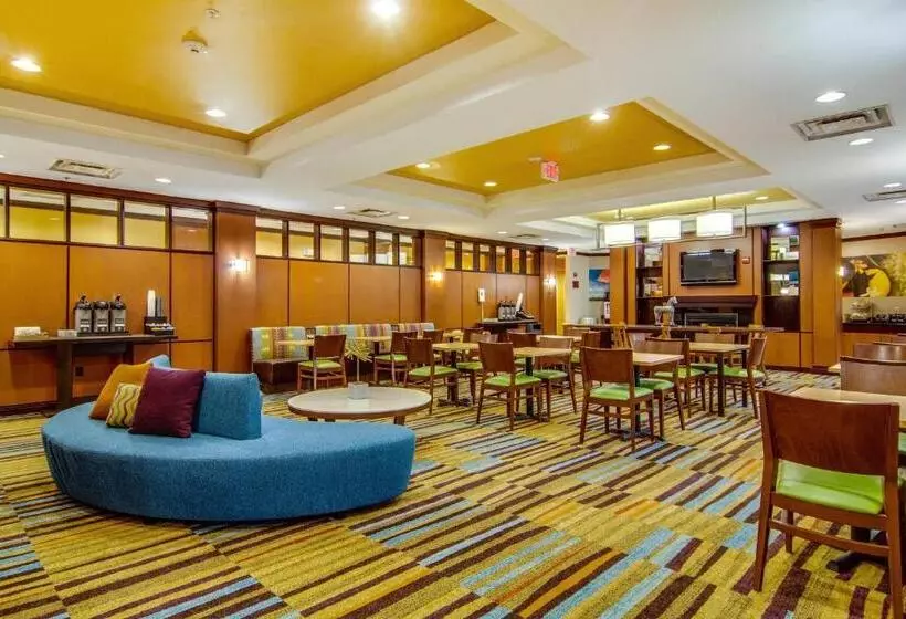 ホテル Fairfield Inn & Suites Palm Coast I95