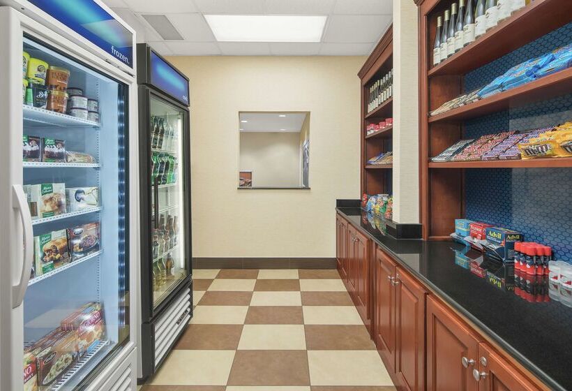 فندق Hampton Inn & Suites Macon I 75 North