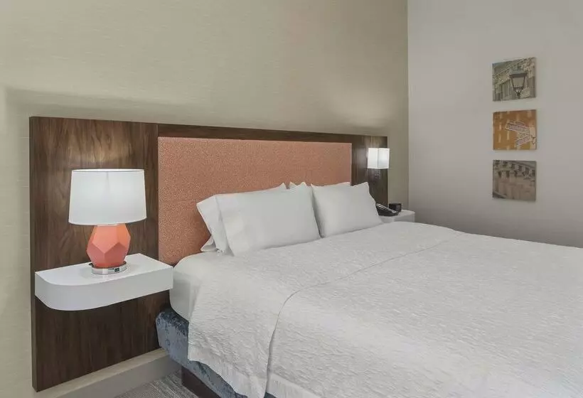 Hotelli Hampton Inn & Suites Macon I 75 North