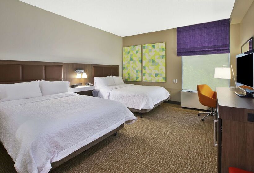 ホテル Hampton Inn White River Junction