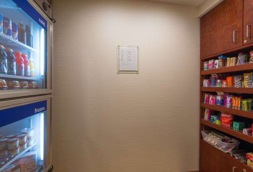 ホテル Hampton Inn White River Junction