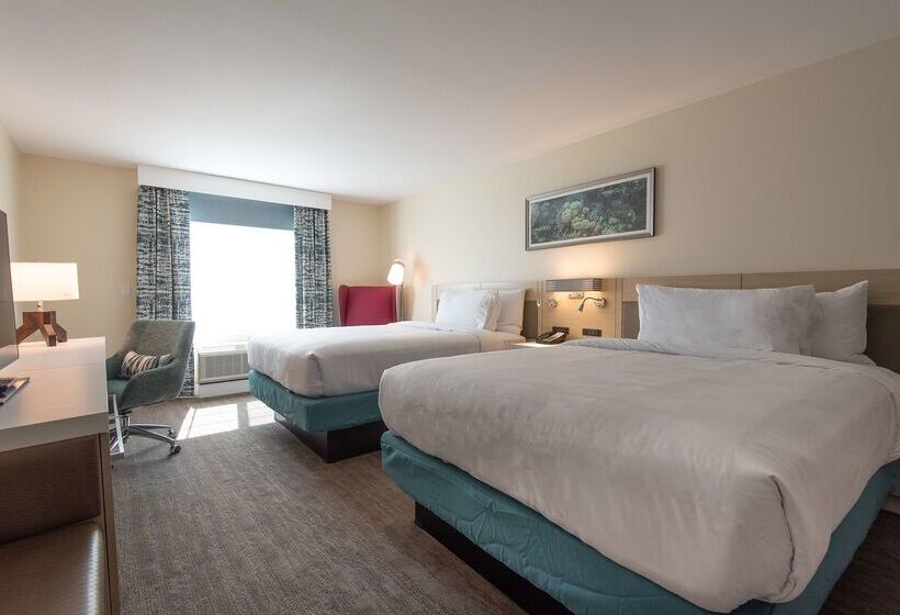 Отель Hilton Garden Inn Calabasas