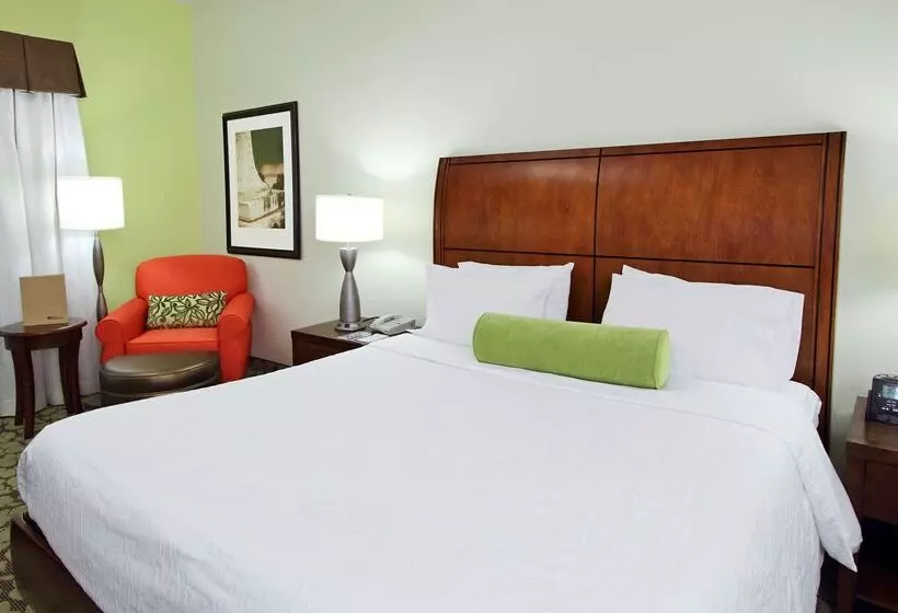 Otel Hilton Garden Inn Calabasas