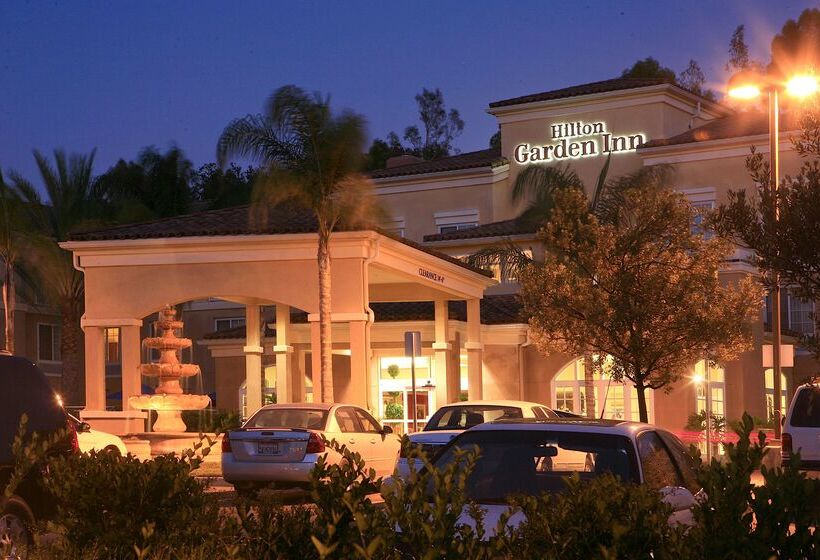 Отель Hilton Garden Inn Calabasas