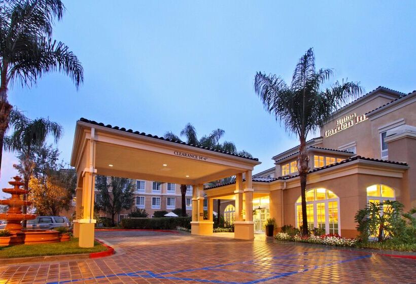 Отель Hilton Garden Inn Calabasas