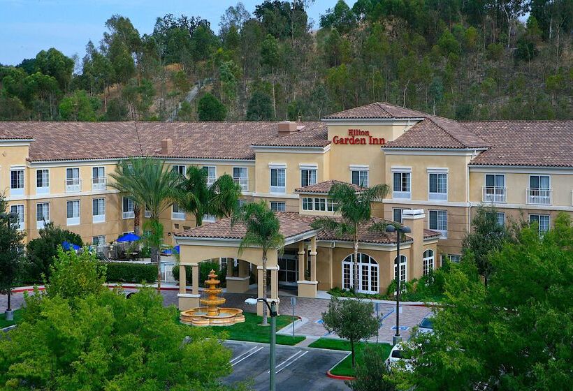 Отель Hilton Garden Inn Calabasas