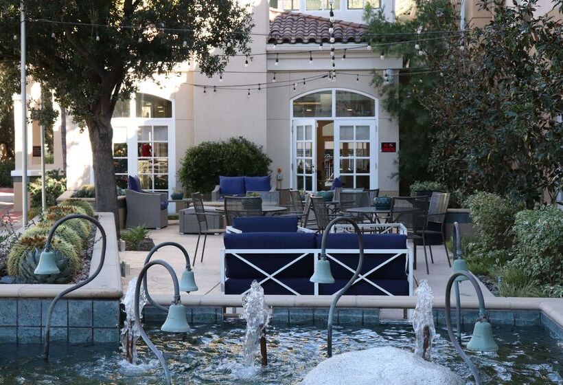 Отель Hilton Garden Inn Calabasas