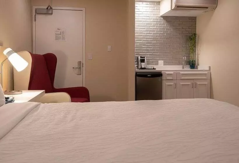 Otel Hilton Garden Inn Calabasas