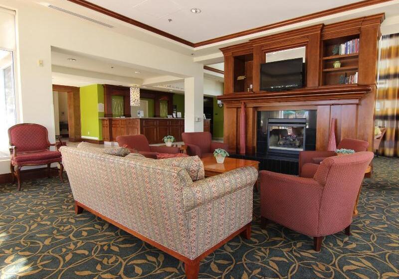 فندق Hilton Garden Inn Fairfield