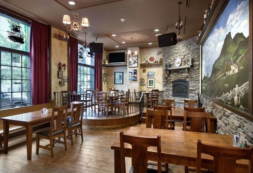 בית מלון כפרי Hilton Garden Inn Ithaca