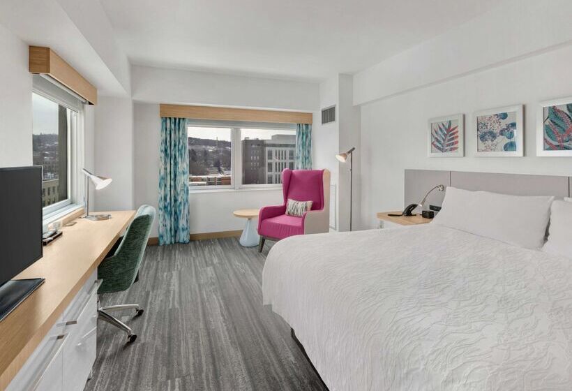 בית מלון כפרי Hilton Garden Inn Ithaca