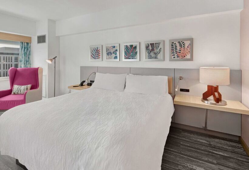 בית מלון כפרי Hilton Garden Inn Ithaca