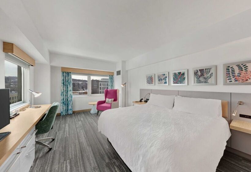 בית מלון כפרי Hilton Garden Inn Ithaca