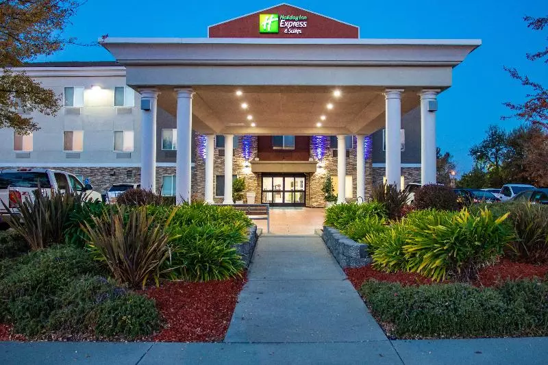 Holiday Inn Express Hotel & Suites Roseville   Galleria Area, An Ihg
